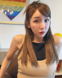 加護亜依の最終学歴は青山インターナショナルアカデミー！出身小学校と中学まとめ